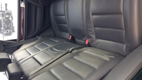 Scaune de piele neagra volkswagen touareg