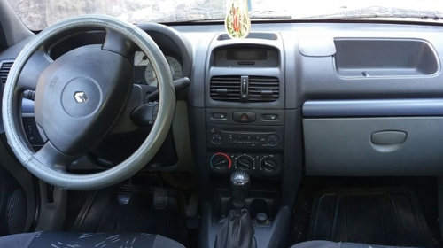 Scaune fata Renault Clio 2005 Symbol 1.5 DCI