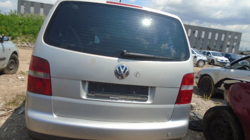 Scaune fata Volkswagen Touran 2005 Hatchback 1.9