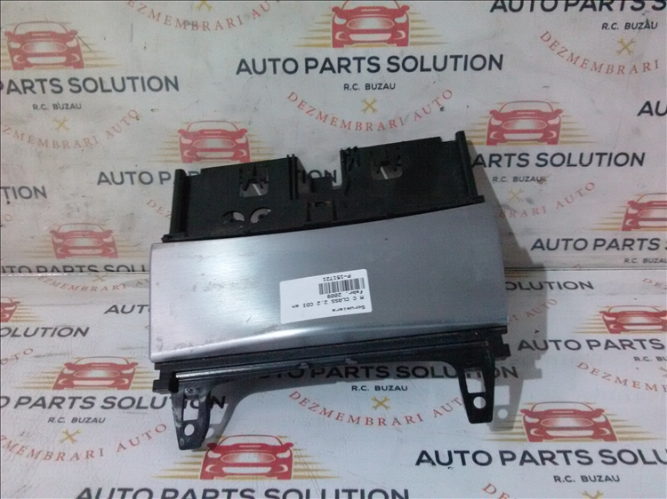 Scrumiera M C CLASS 2.2 CDI an fabr. 2009