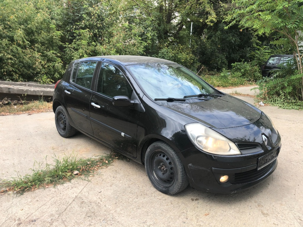 Scrumiera Renault Clio 3 2006 hatchback 