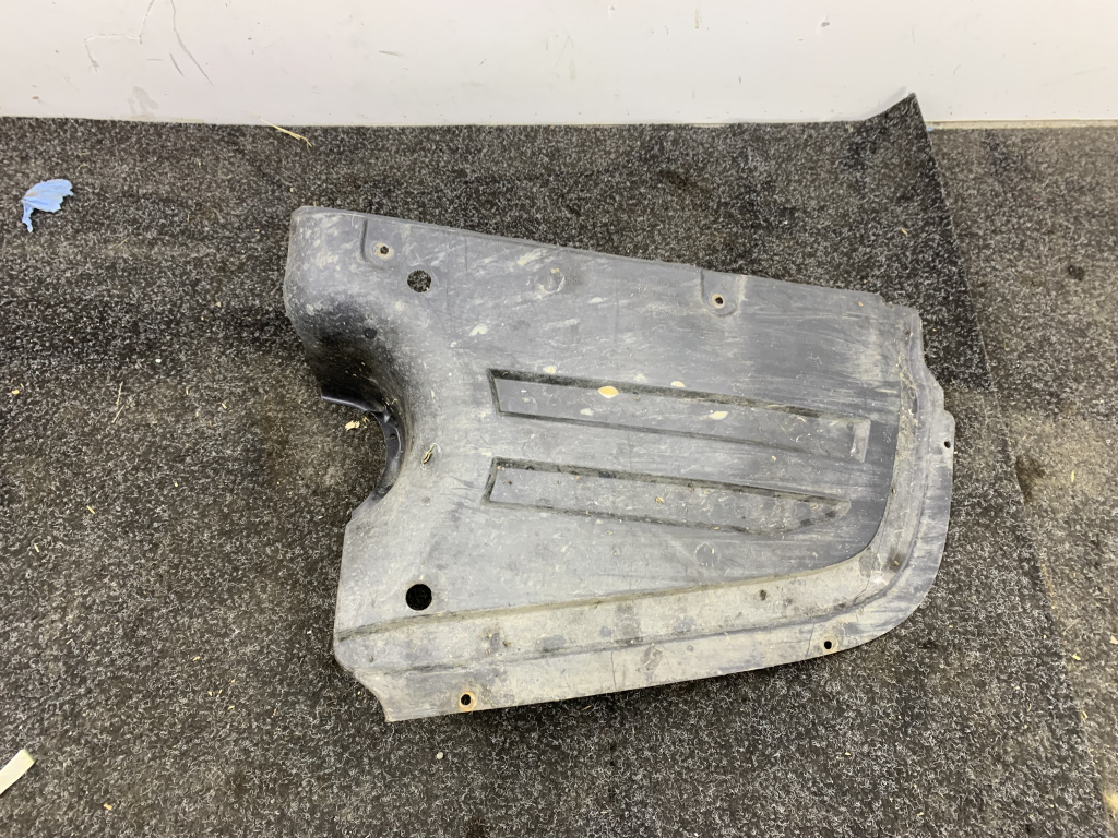 Scut dreapta spate VW PASSAT B7 2.0 CFFB