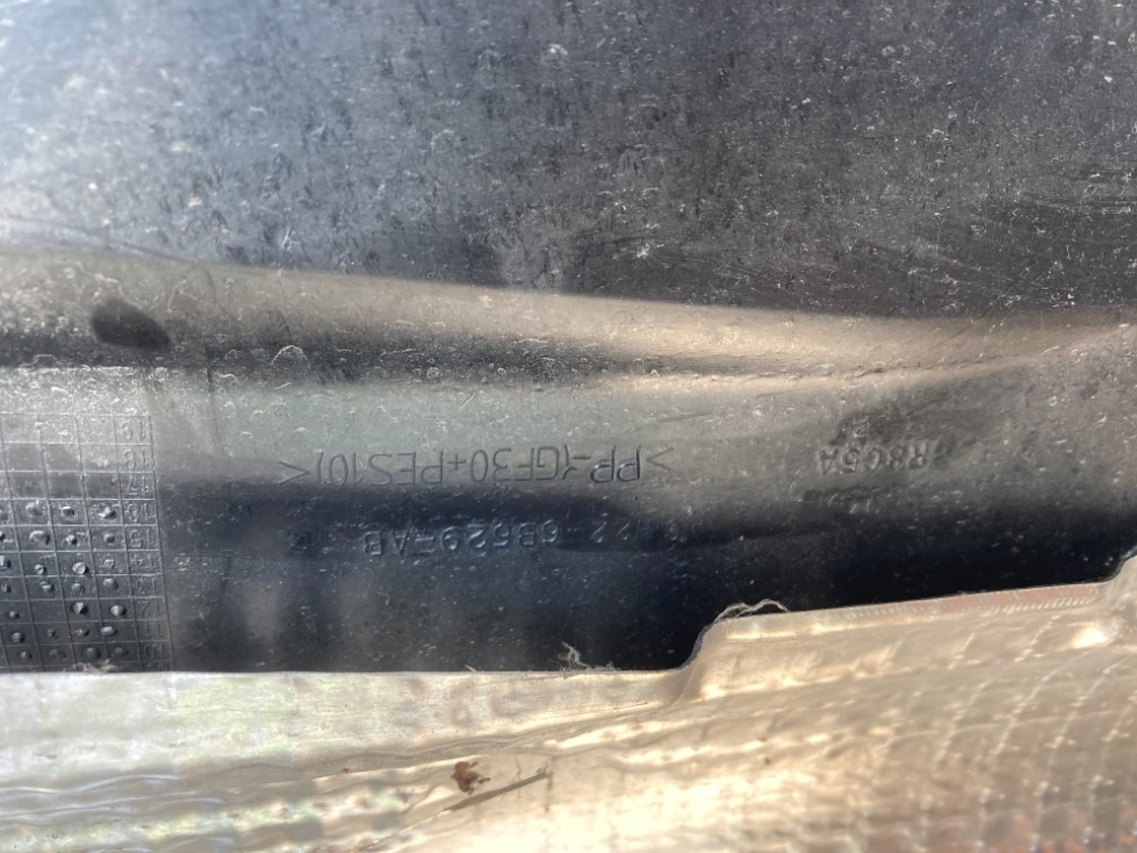 Scut fata range rover sport 4 cod gh22-6