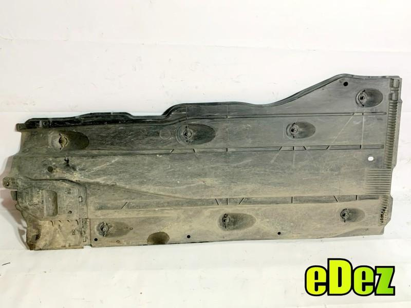Scut lateral / caroserie dreapta Seat Leon 3 facelift (2016-2020) 5Q0825202L