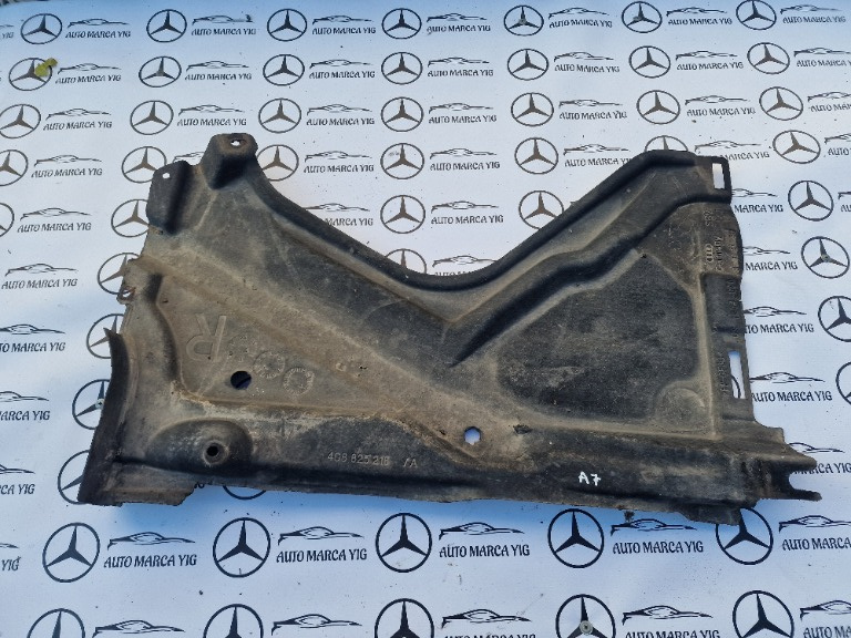 Scut lateral dreapta A7 4G cod 4g8825216