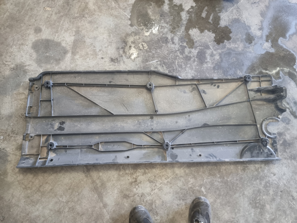 Scut lateral dreapta Skoda Scala 2020