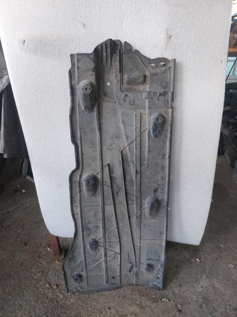 Scut lateral dreapta Skoda Superb 3 Brea