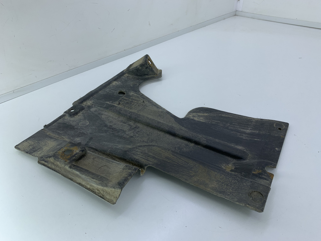 Scut lateral dreapta spate Audi A6 C6 AS
