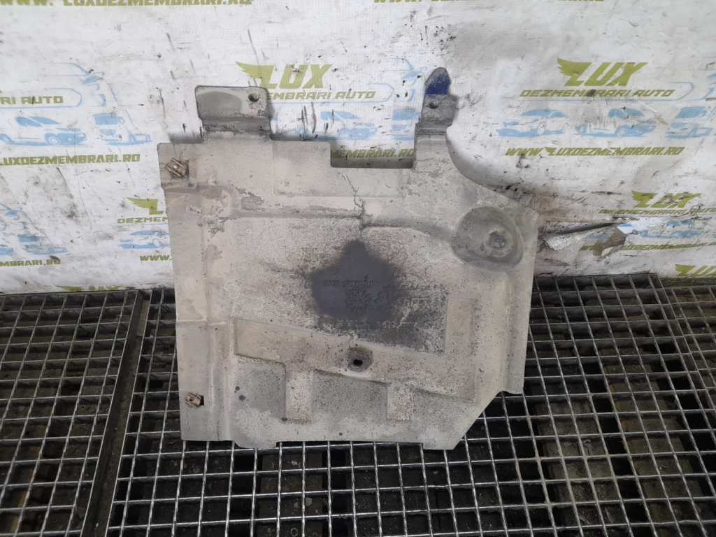 Scut motor dreapta GX73-104C20-BD 2.0 AJ