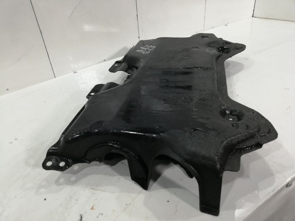 Scut motor Mercedes E CLASS W212 An 2009