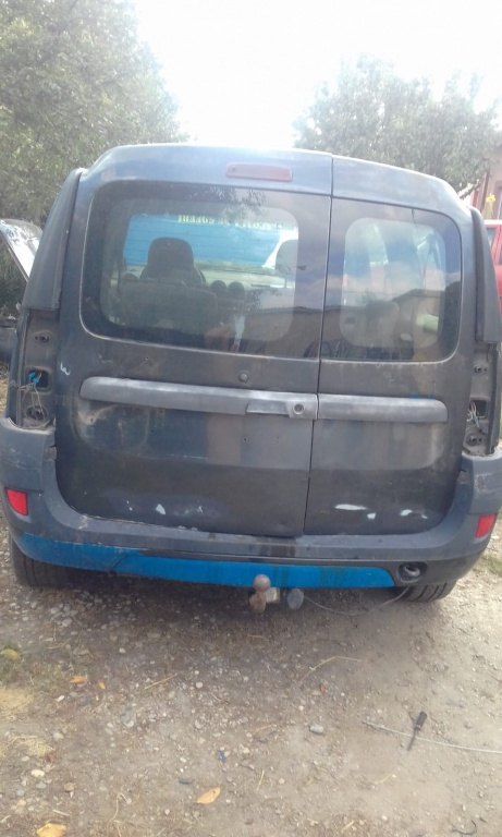 Scut motor plastic Dacia Logan MCV 2008 