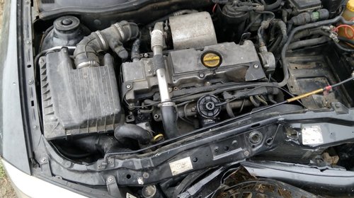 Scut motor plastic Opel Astra G 2002 Hatchback 2.0 dti