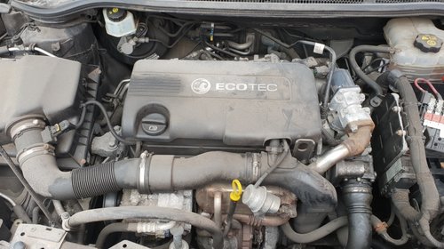 Scut motor plastic Opel Astra J 2011 Hatchback 1.7 cdti