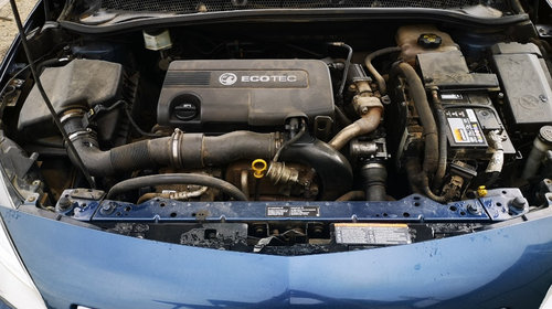 Scut motor plastic Opel Astra J 2011 Hatchback 1.7 cdti