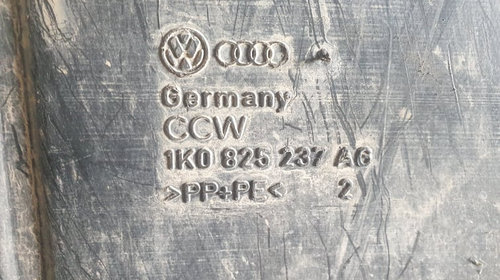 Scut motor plastic original VW Golf V Plus 1.9 TDI 105cp cod piesa : 1K0825237AG