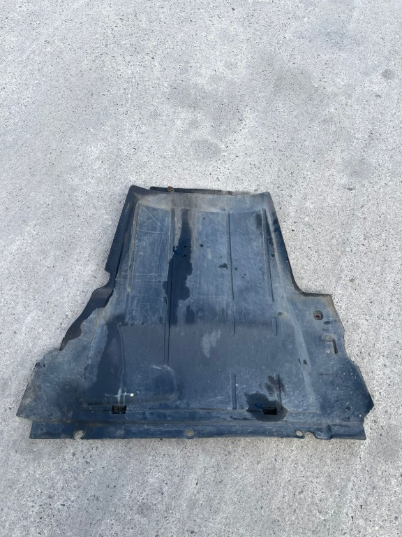 Scut motor plastic Renault Megane 2 1.5 DCI 2003