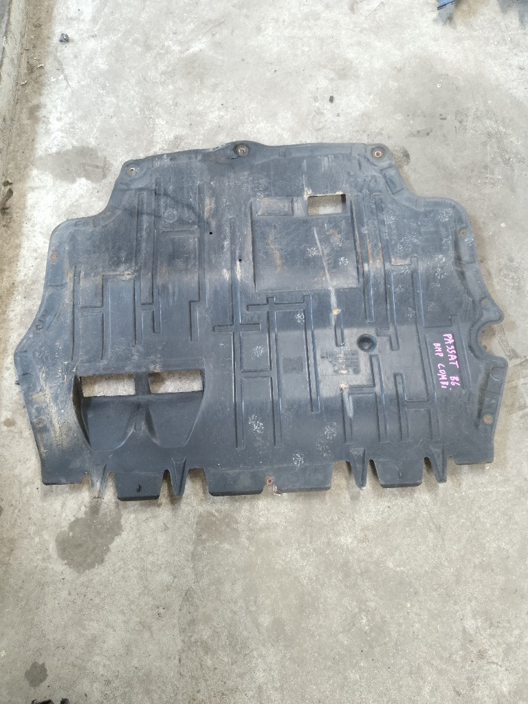Scut motor Vw Passat Sedan+Combi (B6 (3C)), 01.2005-07.2010 , Passat B7 2010-2015, Passat CC (357) 2008-2012,