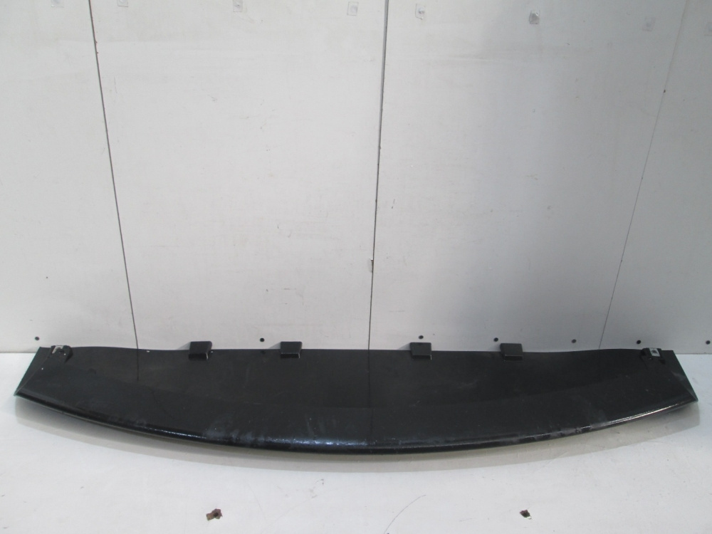 Scut plastic bara TESLA MODEL X 16- cod origine 1050421-00-D