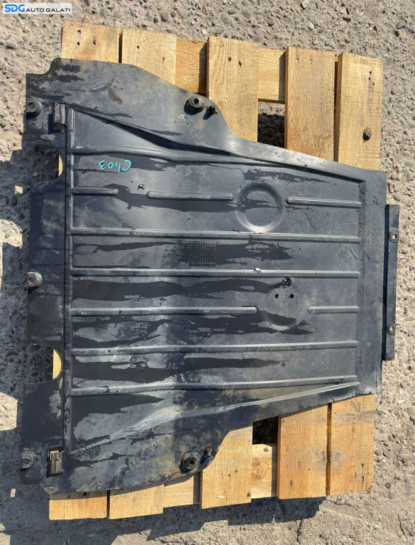 Scut Plastic Motor Renault Modus 2004 - 