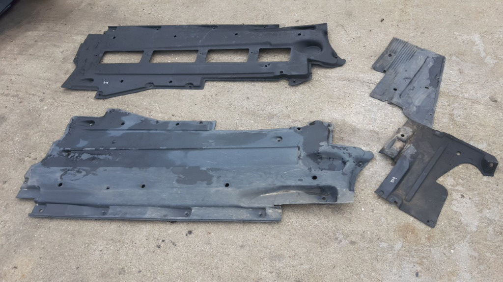 Scut podea audi a6-c6