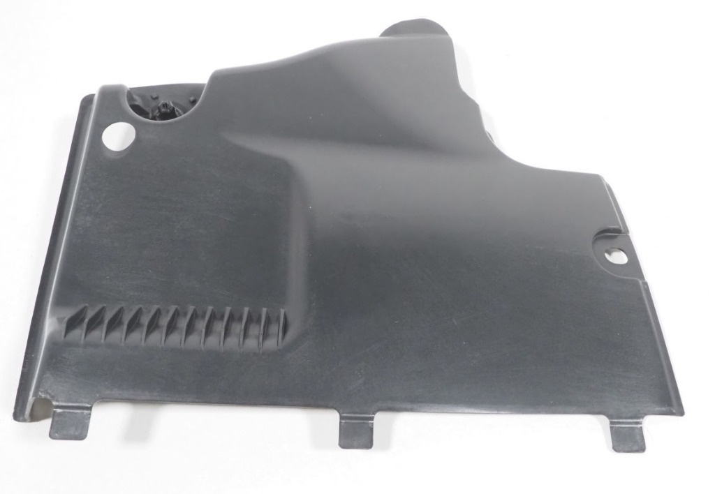 Scut protectie podea dreapta fata Audi A4 B8 8K0825202A ⭐⭐⭐⭐⭐