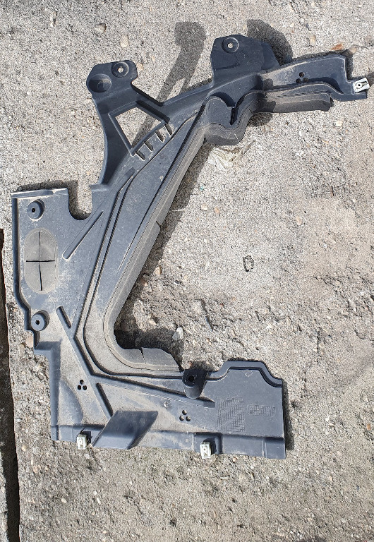 Scut rezervor dreapta Mini F55 F56 COD 51759878948 9878948