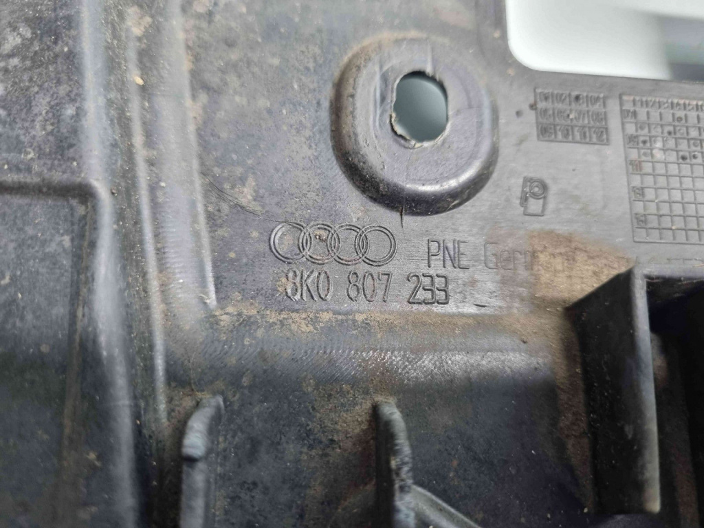 Scut sub bara Audi A4 (8K5, B8) Avant [F