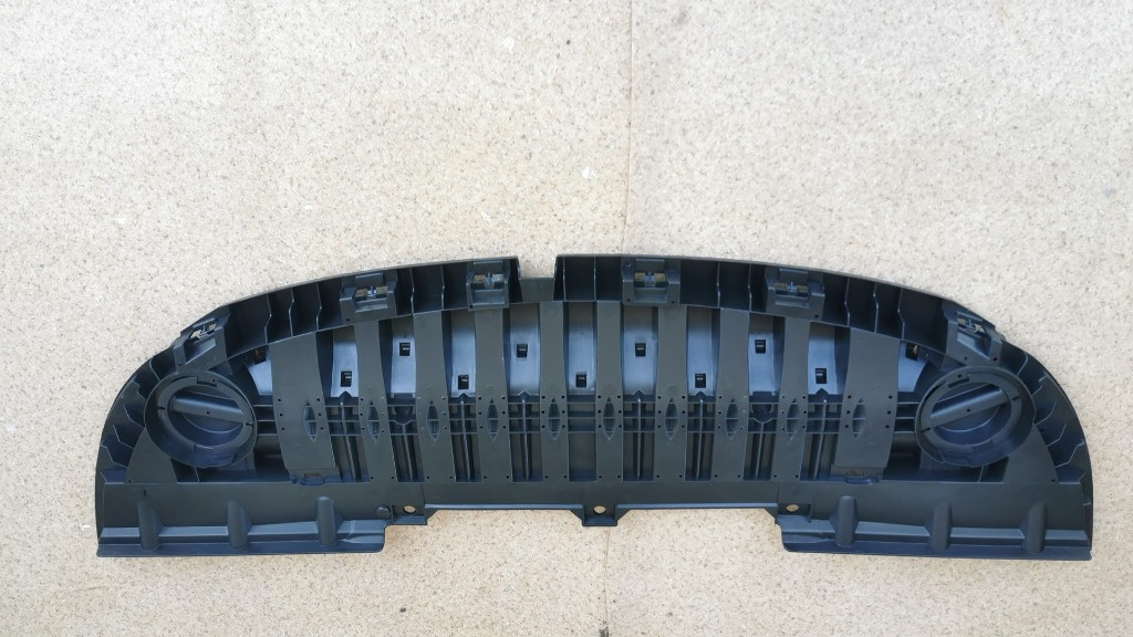 Scut sub bara fata RENAULT FLUENCE 2010-