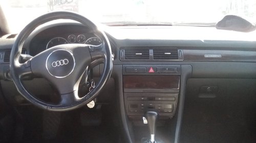 Se dezmembreaza Audi A6 ,motor 2.5TDI