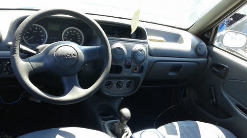 Se dezmembreaza Dacia Solenza ,motor 1.9D,an fabricatie 2003