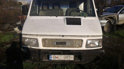 Se dezmembrez Iveco Daily,an 1995,motor 2.5D