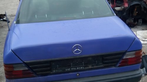 Se dezmembrez Mercedes W124 2.0 d