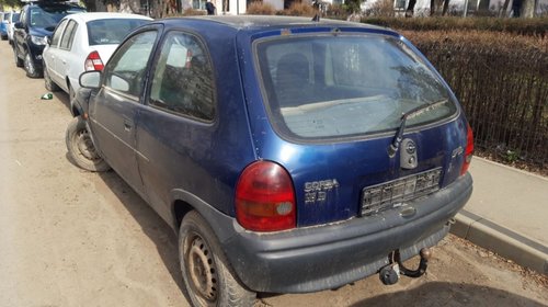 Se dezmembreaza Opel Corsa B 1.5d an 1995