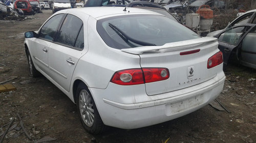 Se dezmembrez Renault laguna 2,facelift,motor