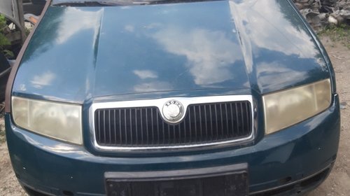 Se dezmembreaza Skoda Fabia ,an fabricatie 2002,motor 1.4