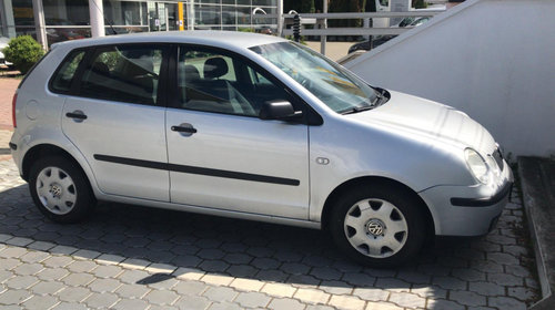 Se dezmembrez VW Polo 1.2i an 2004 in Cluj