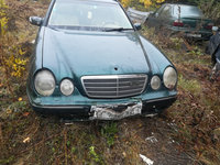 Se dezmembrez Mercedes E class w210 break