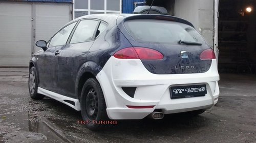 Seat Leon bara fata spate + set praguri Body Kit Ibherdesign