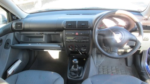 Seat Toledo 1.6 AKL benzina 2003
