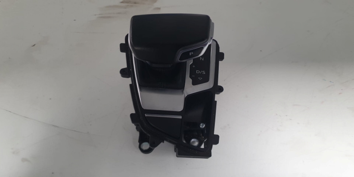 Selector cutie de viteze automata Cod: 8W2713041E Audi A4 B9 [2015 - 2020] Avant wagon 5-usi 2.0 TDI MT (150 hp)