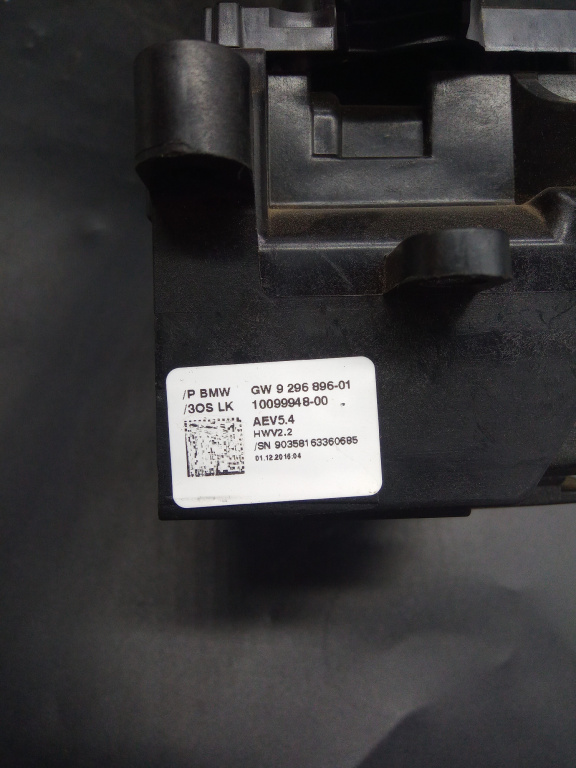 Selector viteza f20 f21 f22 f23 f30 f31 f32 f33 f34 f36 Bmw F20 F30 F31 F32 F33 F34 F36 an 2014 cod piesa 9296896