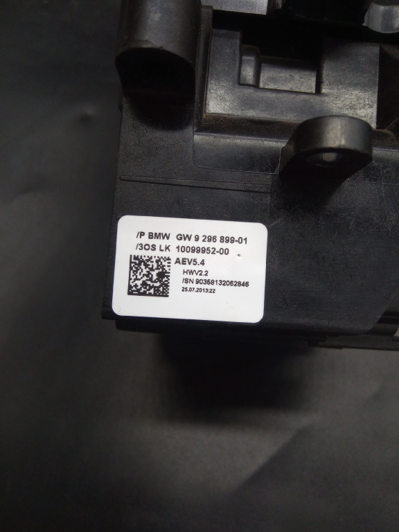 Selector viteza f20 f21 f22 f23 f30 f31 f32 f33 f34 f36 Bmw F20 F30 F31 F32 F33 F34 F36 an 2014 cod piesa 9296899