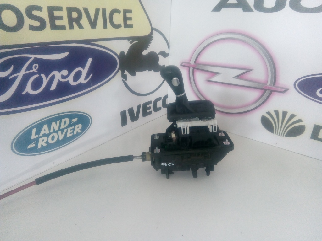 Selector viteze Audi A6 C6 Cod 4F1713041T