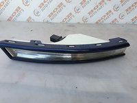 SEMNAL DREAPTA FATA VOLKSWAGEN PASSAT B6 3C0953042L