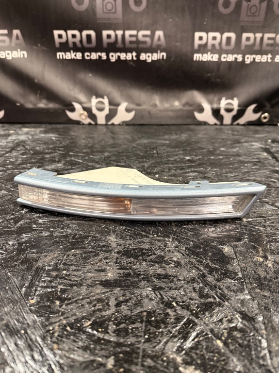 Semnalizare bara Volkswagen Passat B6 stanga - Cod 3C0 953 041 - imagine 1