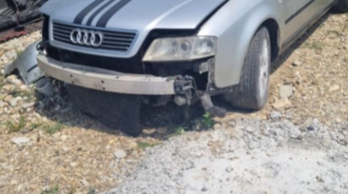 Semnalizare far Audi A6 C5 2003 sedan 2,5diesel