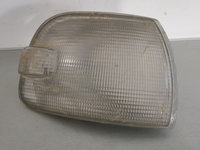 Semnalizare Lampa semnalizare fata VW Transporter (T4), model Caravelle 09.1996-03.2003, partea , fara suport bec, alba, TYC 7d0953 Volkswagen VW Transporter