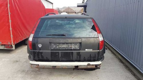 Semnalizator spate Ford Mondeo modelul masina