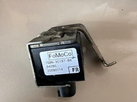 Senzor acceleratie laterala dreapta fata Volvo S60 S80 V70 7G9N-3C187-BA