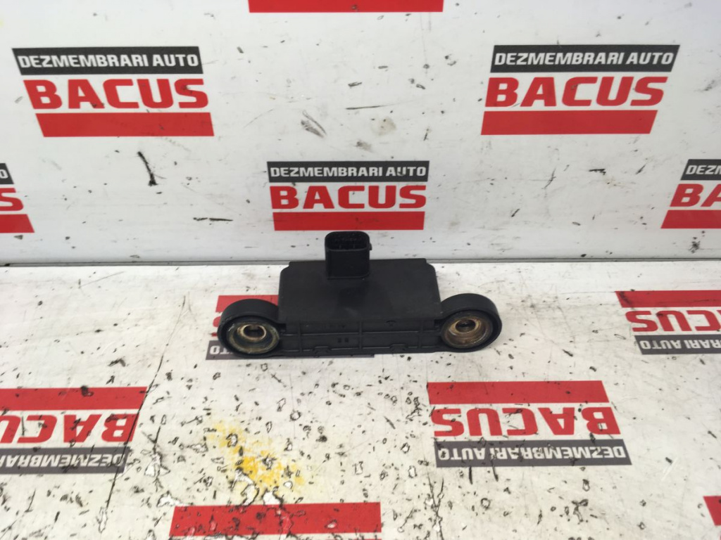 Senzor acceleratie Mercedes C-Class W204 cod: A0055421918